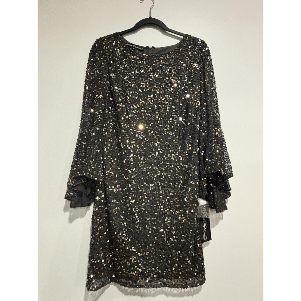 Pisarro Nights Dress Womens 8P Black Sequin Bell Sleeve Party Cocktail Shift